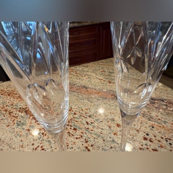 Stuart Crystal Romance Flute Pair 2 Champaign Flutes In Box - Picture 10 of 11